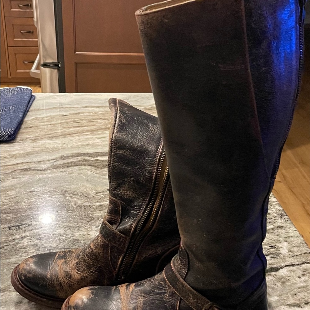 Bed stu tall leather boots.